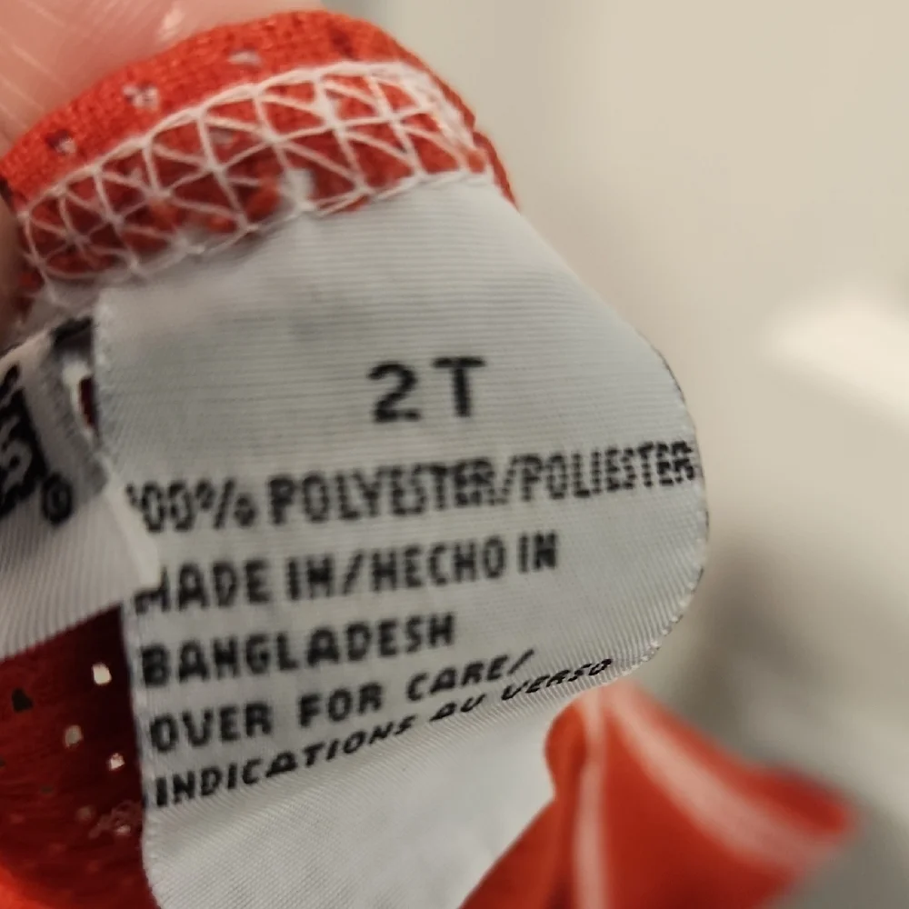 Basic Editions Red Ribbed Fitted Tank Top - Picture 5 of 5